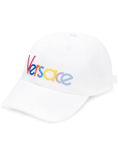 Shop Versace Baseballkappe Mit Logo-stickerei - Weiss In White