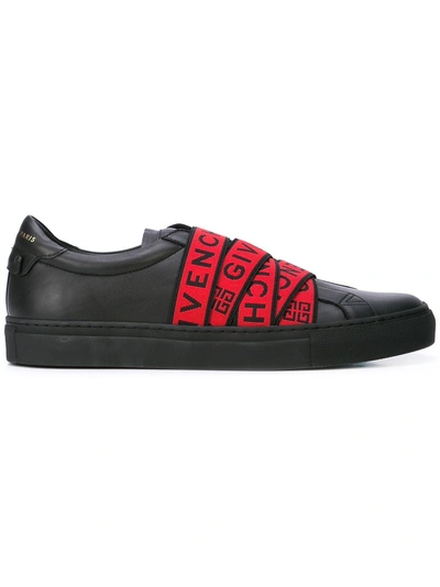 Shop Givenchy Interweaving 4g Logo Tape Sneakers - Black