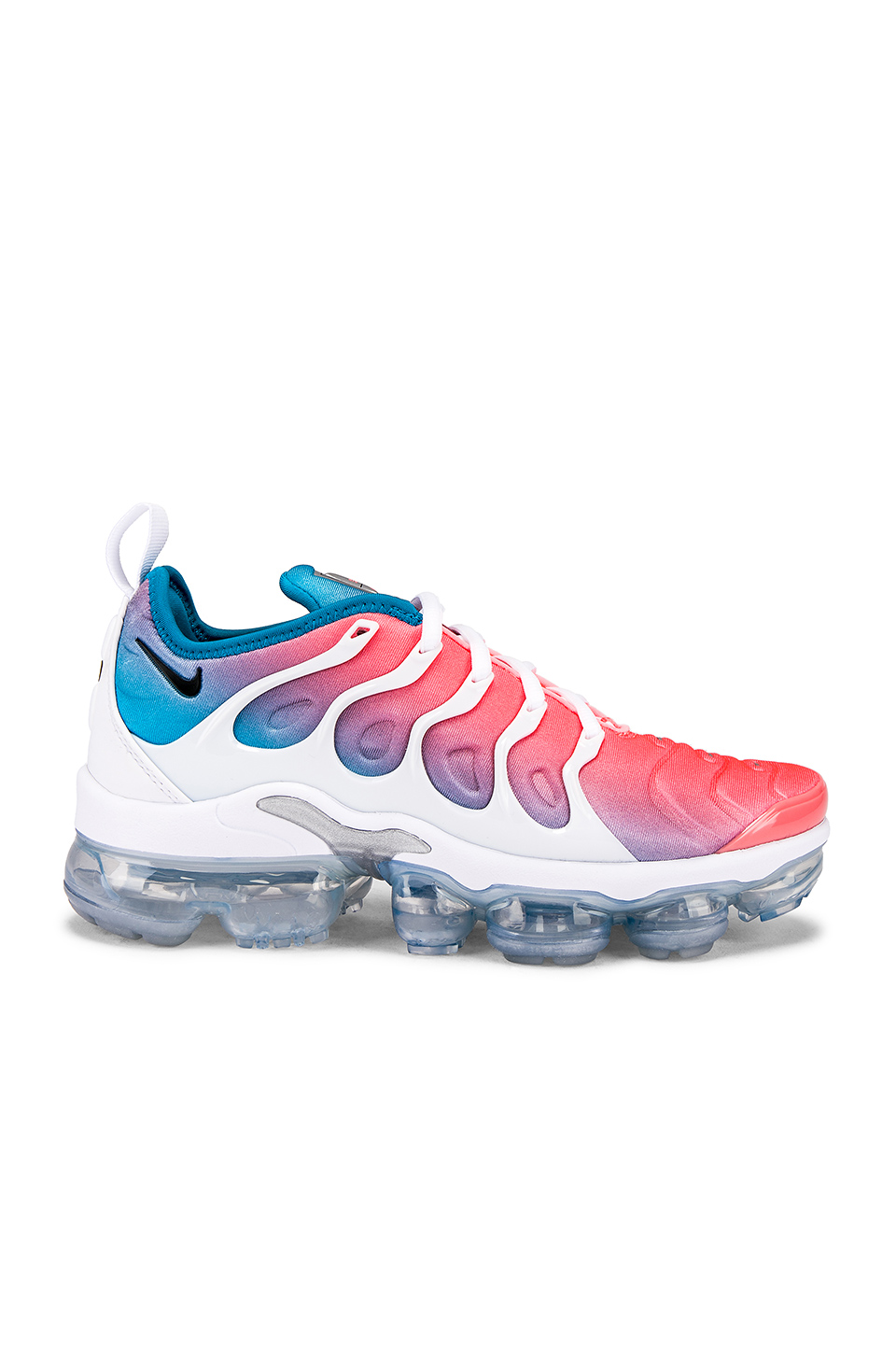 nike pink air vapormax plus sneakers