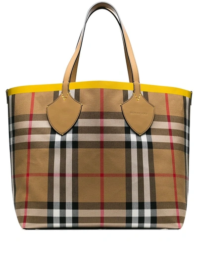 Shop Burberry The Giant Reversible Tote Bag - Neutrals