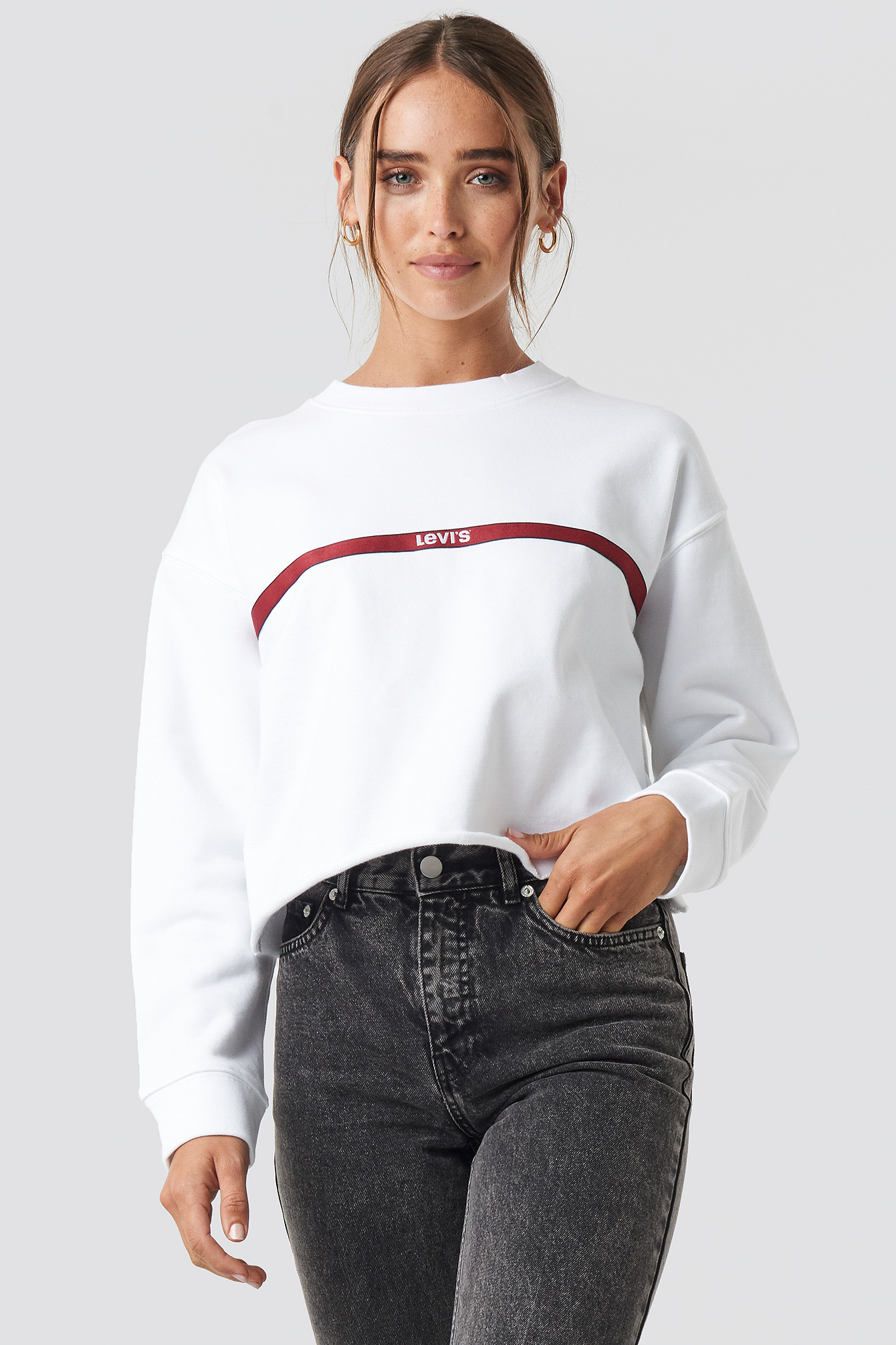 levis sweater white