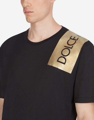 Shop Dolce & Gabbana T-shirt In Cotton With Patch In Black