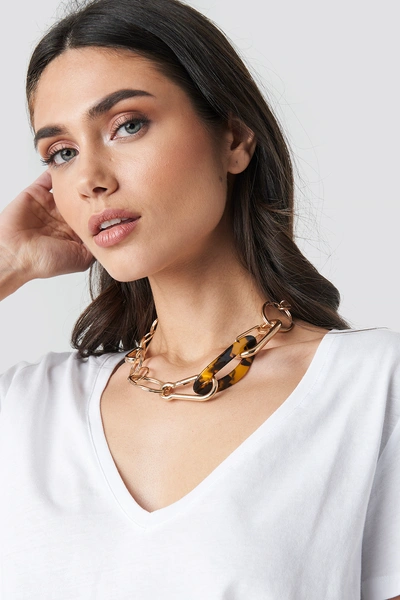 Shop Na-kd Tortoise Detail Chain Necklace Gold