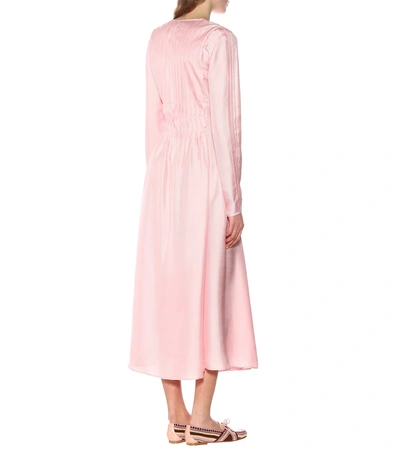 Shop Gabriela Hearst Janis Pleated Silk Midi Dress In Pink