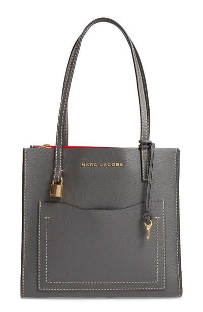 Shop Marc Jacobs The Grind Medium Leather Tote - Grey In Forged Iron
