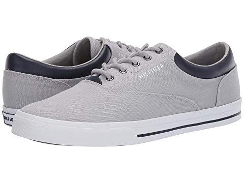 tommy hilfiger light shoes