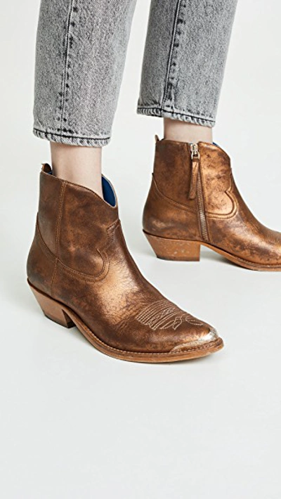 Shop Golden Goose Young Boots In Chocolate