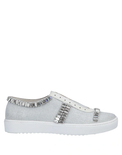 Shop Aperlai Sneakers In Silver