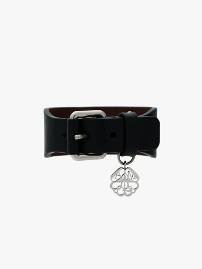 Shop Alexander Mcqueen Lederarmband Mit Kristall In 1000 Black