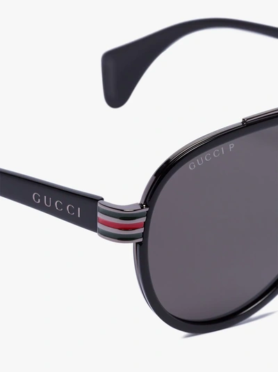 Shop Gucci Eyewear Pilotenbrille Mit Streifendetail In Black