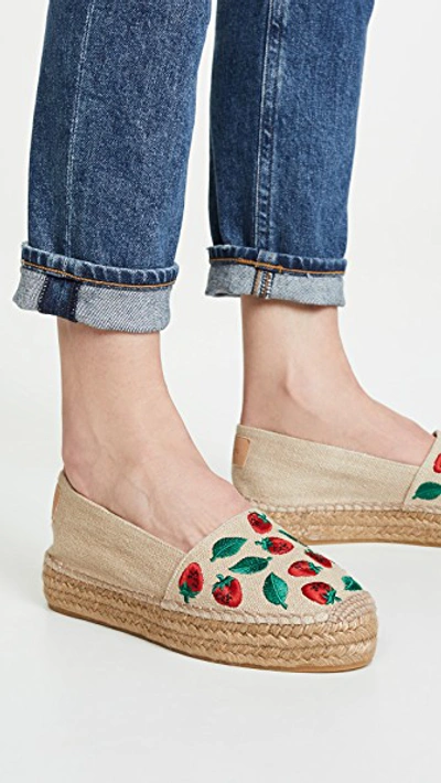 Shop Castaã±er Kenda Platform Espadrilles In Natural/rojo