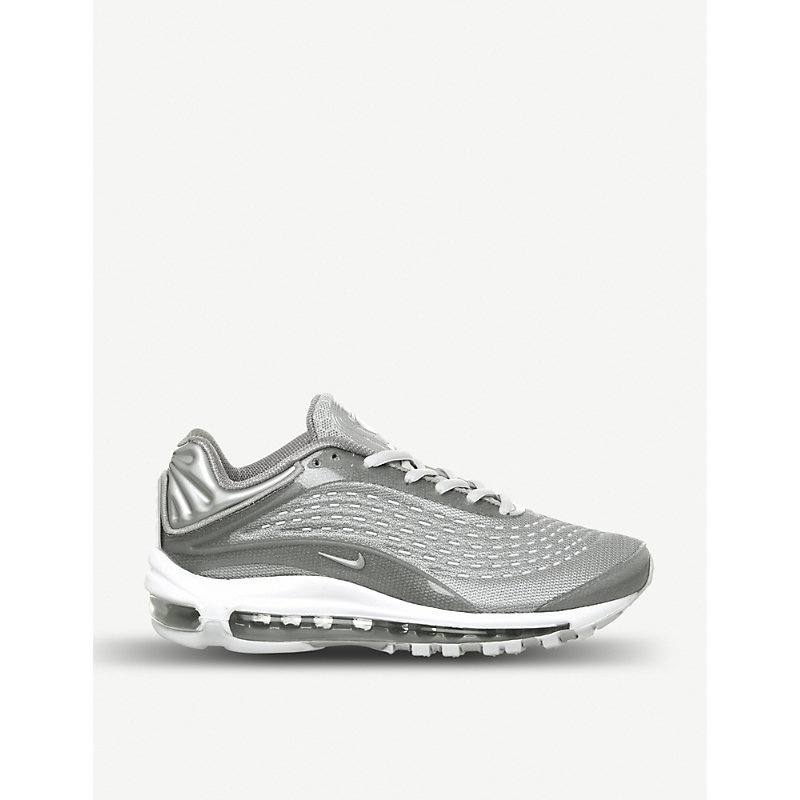 nike air max deluxe trainers