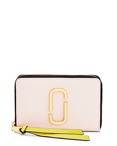 Shop Marc Jacobs Snapshot Standard Small Leather Wallet In Blush Multi/gold