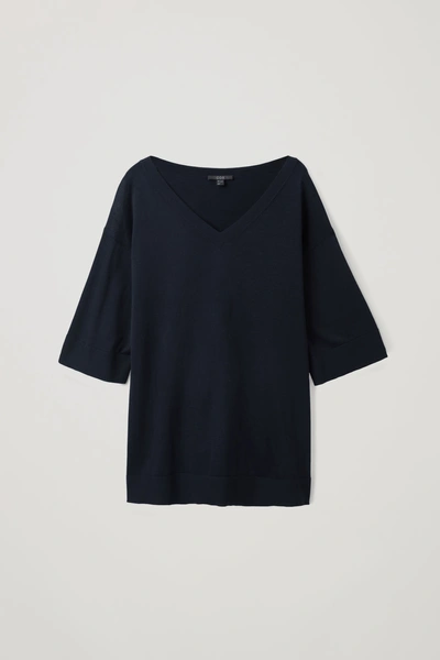 Shop Cos Silk-cotton Knit V-neck Top In Blue