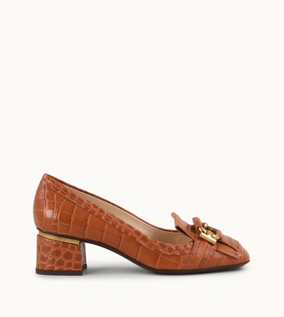 Shop Tod's Pumps In Leather In Brown