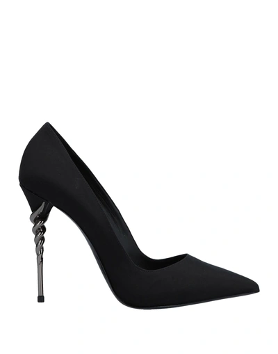 Shop Le Silla Pump In Black