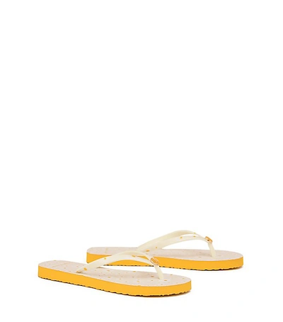 Shop Tory Burch Printed-strap Thin Flip-flop In Daisy /  Daisy