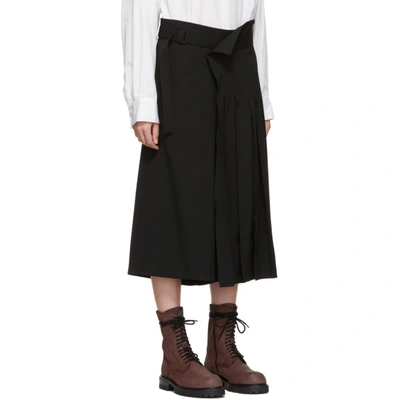 Shop Yohji Yamamoto Black Pleated Cropped Trousers In 2 Black