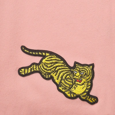 Shop Kenzo | Jumping Tiger Stole In Pink Wool