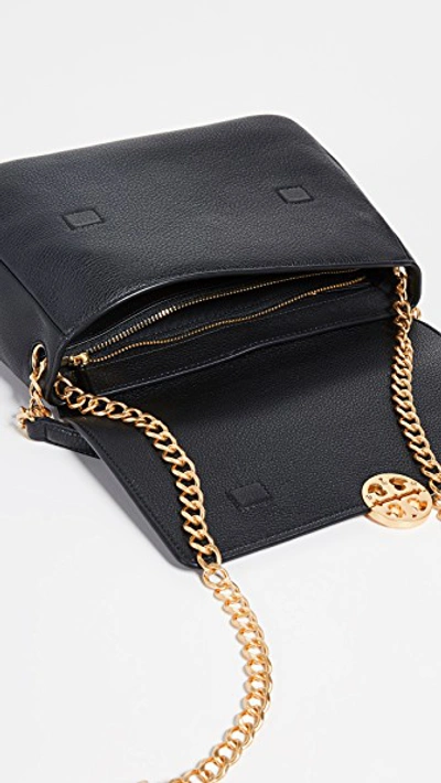 Shop Tory Burch Chelsea Chain Shoulder Bag In Black