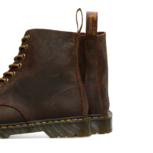 doc martens 1460 commander
