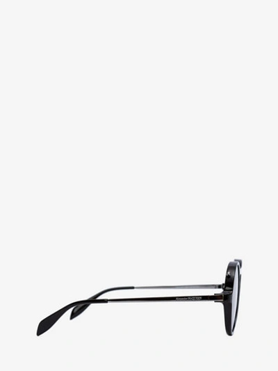 Shop Alexander Mcqueen Piercing Round Acetate Sunglasses In Black