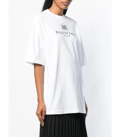 Shop Balenciaga Vintage Logo T-shirt In White