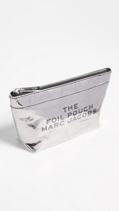 Shop Marc Jacobs Large Trapeze Cosmetic Case In Silver