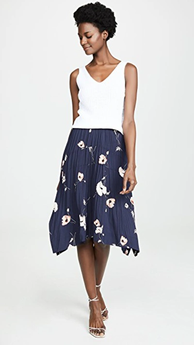 Shop Vince Tossed Poppy Pleated Skirt In Marine