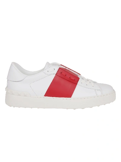 Shop Valentino Rockstud Sneakers In Bianco Rouge