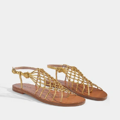 Shop Stuart Weitzman | Seaside Flat Metallic Sandals In Golfden Calfskin