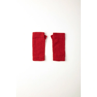 Shop Johnstons Of Elgin Classic Red Cashmere Wristwarmers