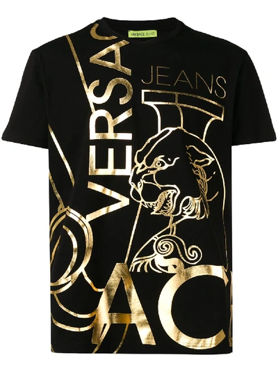 Shop Versace Jeans T-shirt Mit Logo - Schwarz In Black