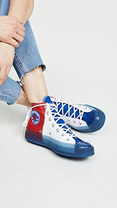 Converse red deals and blue