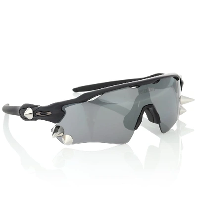 Vetements X Oakley Spiked Sunglasses In Black | ModeSens