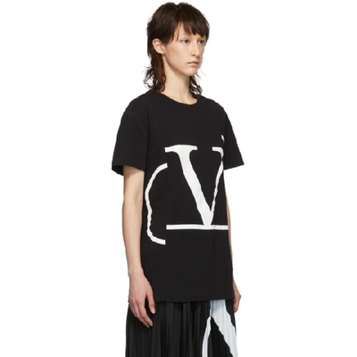 Shop Valentino Black Vlogo T-shirt In 0ni Blk Wht
