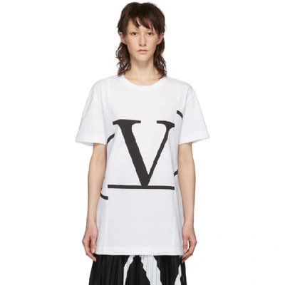 Shop Valentino White Vlogo T-shirt In A01 Wht Blk