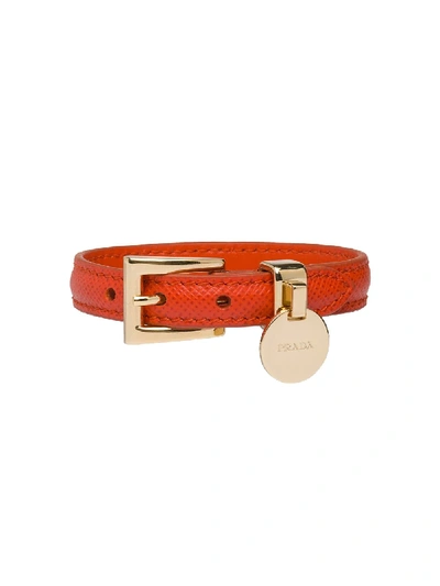 Shop Prada Armband Aus Saffiano-leder - Orange