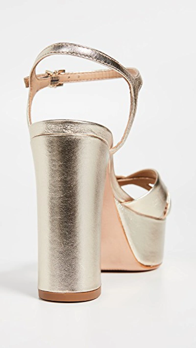 Schutz Keefa Platform Sandals In Platina