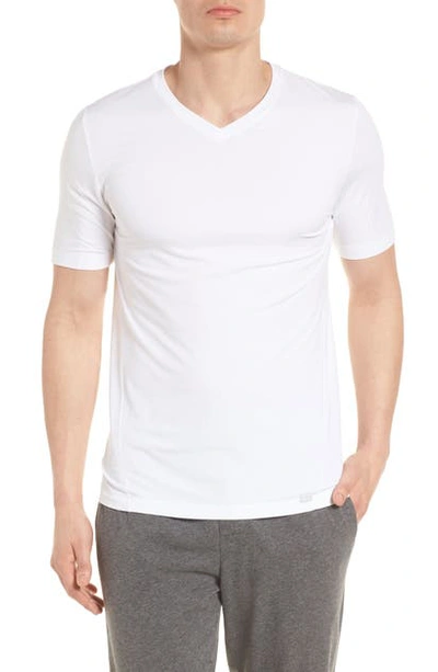 Shop Hanro Liam V-neck T-shirt In White
