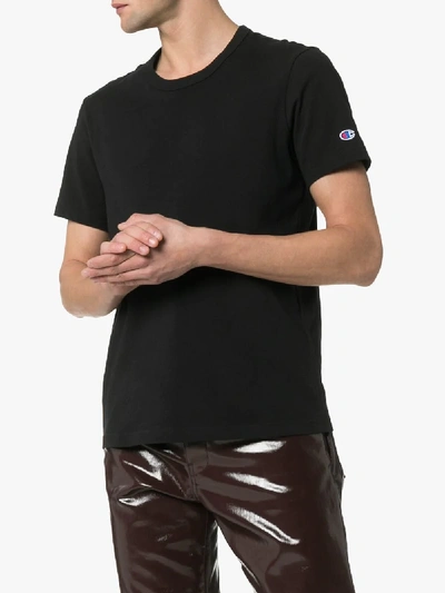 Shop Champion T-shirt Mit Logo In Black