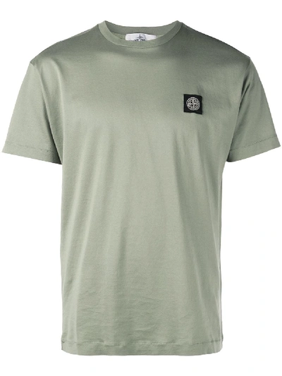 Shop Stone Island T-shirt Mit Logo - Grün In Green
