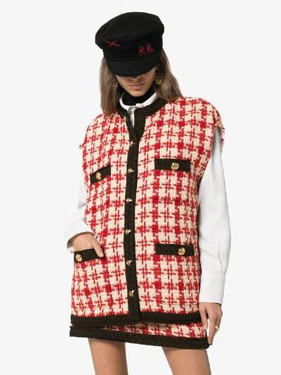 Shop Gucci Sleeveless Houndstooth-tweed Jacket In 6375 Red Natural White