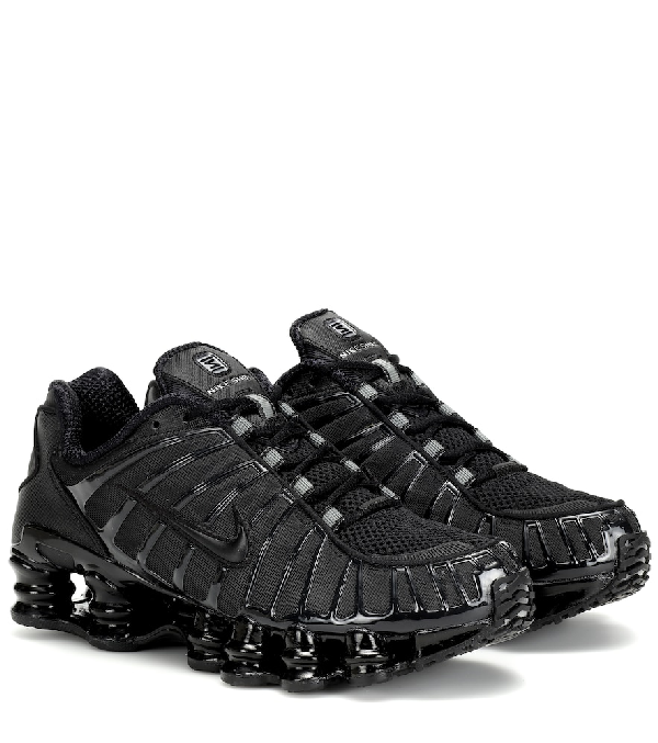 nike shox total black