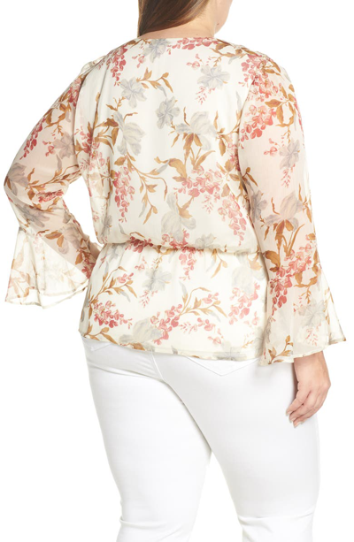 Shop Vince Camuto Flutter Cuff Wildflower Cinch Top In Pearl Ivory