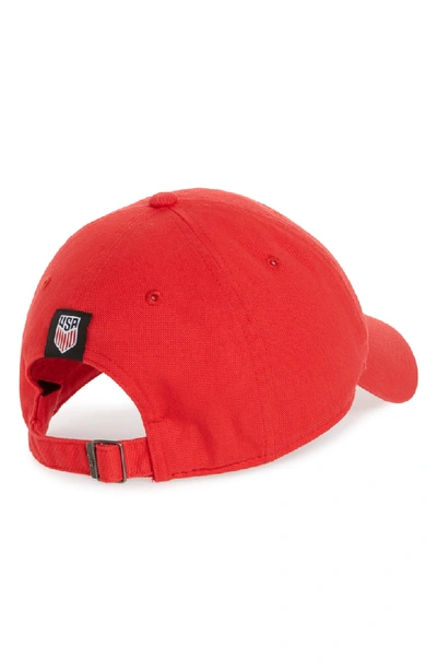Shop Nike Usa Heritage86 Cap - Pink In University Red/ White