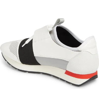 Shop Balenciaga Race Runner Sneaker In Blanco Multi