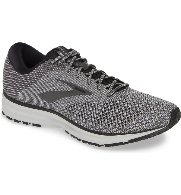 brooks revel 2