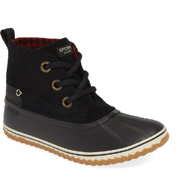 women's schooner chukka duck boot