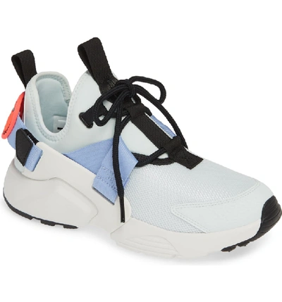 Nike air huarache shop city low ghost aqua